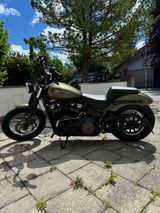 Harley-Davidson Street Bob - CHOPPER KARDAN