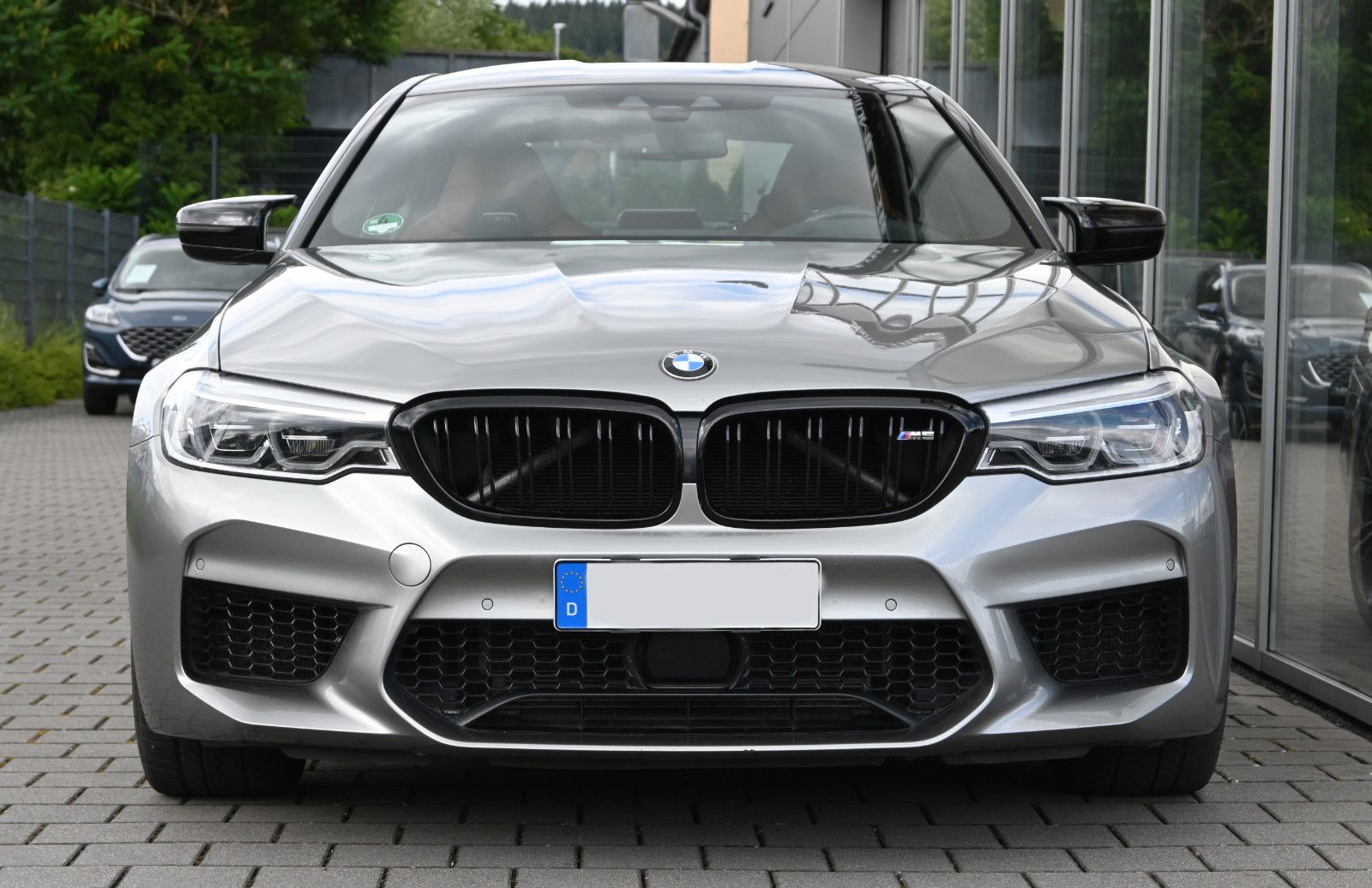 Fahrzeugabbildung BMW M5 xDrive °Driving Assistant Plus°HARMAN°M-SITZ°