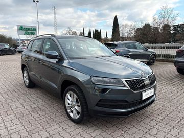 Skoda Karoq - 1