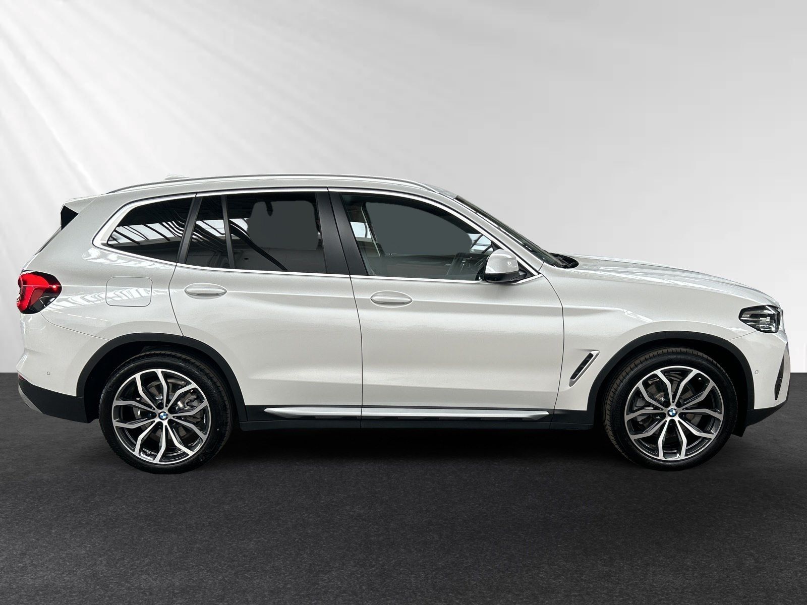 BMW X3 xDrive20i AHK Panorama HiFi Sportsitz foto 2