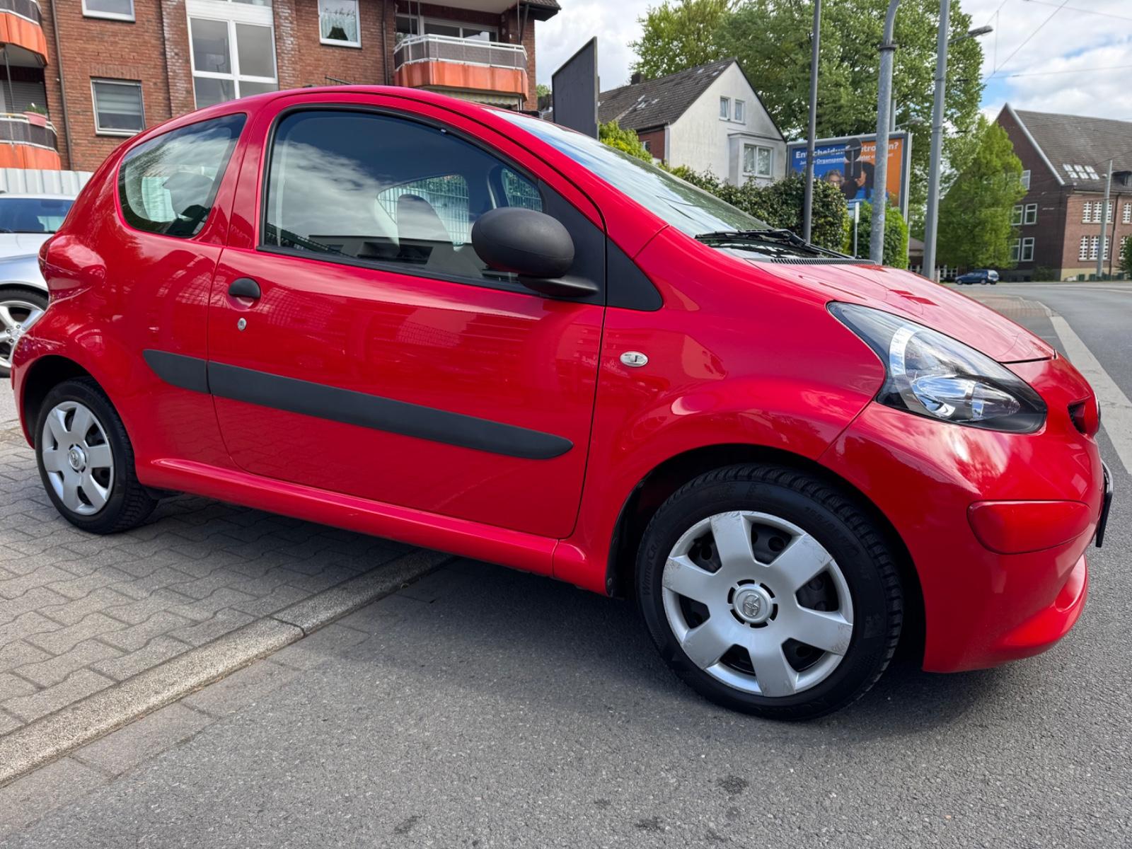 Toyota Aygo AYGO Basis * TÜV & SERVICE NEU *