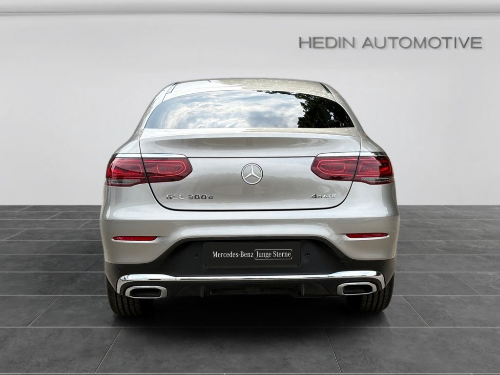Mercedes-Benz GLC 300d 4M Coupé AMG LED DIST BURM AHK PANO KAM foto 5