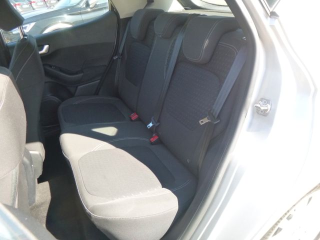 Fahrzeugabbildung Ford Fiesta 1.0 Titanium>NAV/KAM/PDC/Sitzheiz<