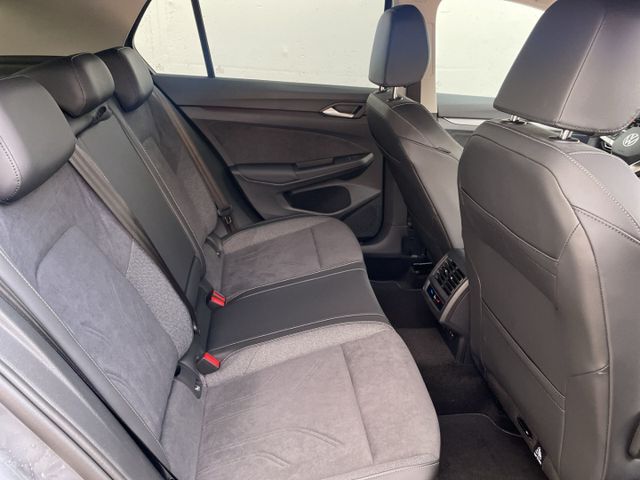 Golf VIII Style 1.5 TSI eHybrid HUD/AHK/Navi/CAM