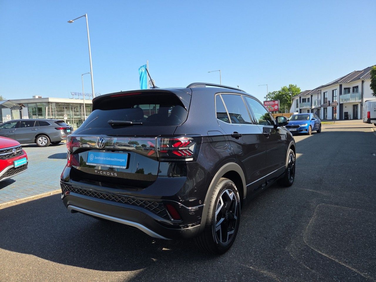Volkswagen T-Cross 1.5 TSI R-Line Assit-Paket Navi Rear foto 4