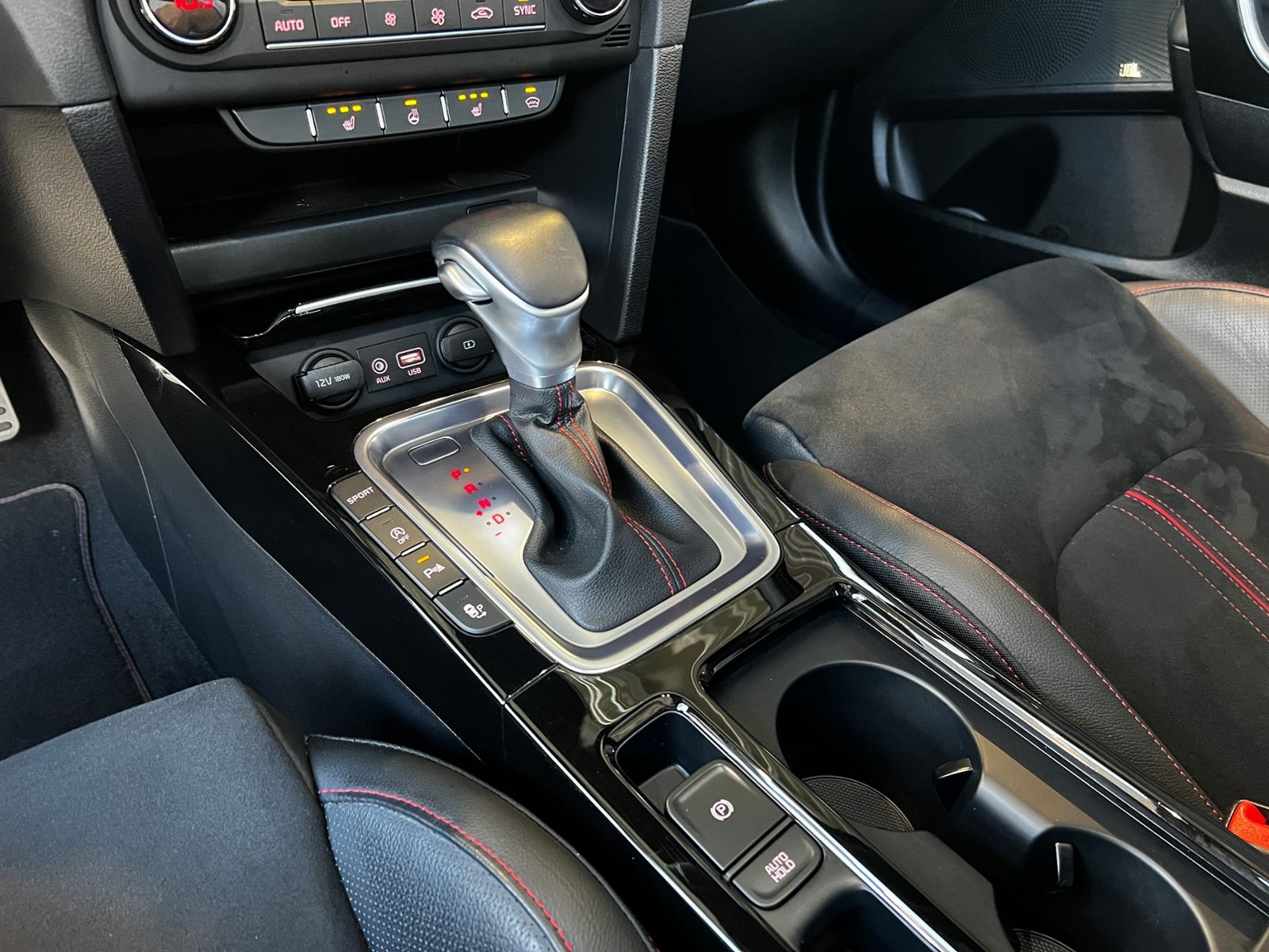 Fahrzeugabbildung Kia ProCeed GT PANO LED NAVI ALU
