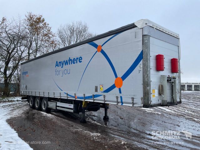 Schmitz Cargobull Semi Curtainsider Standard