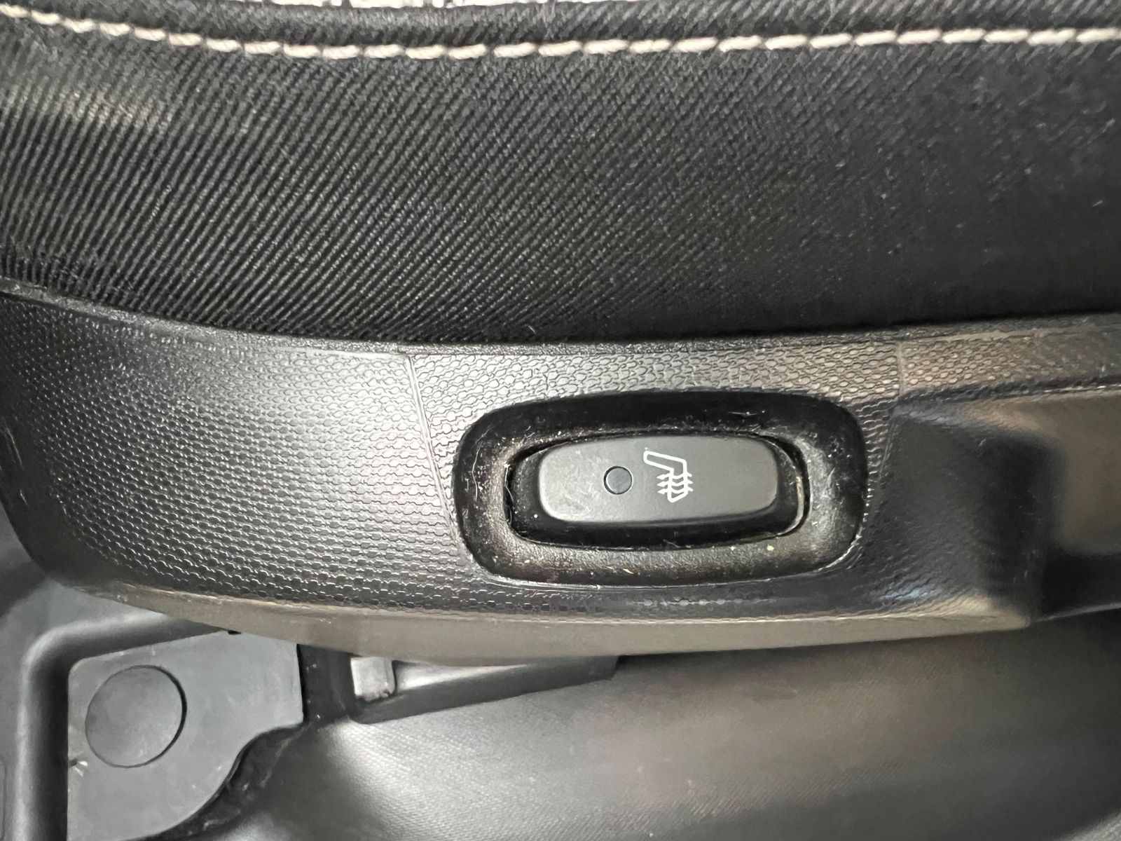 Fahrzeugabbildung Renault Twingo Intens*Spurhalte*PDC*Sitzheizung*
