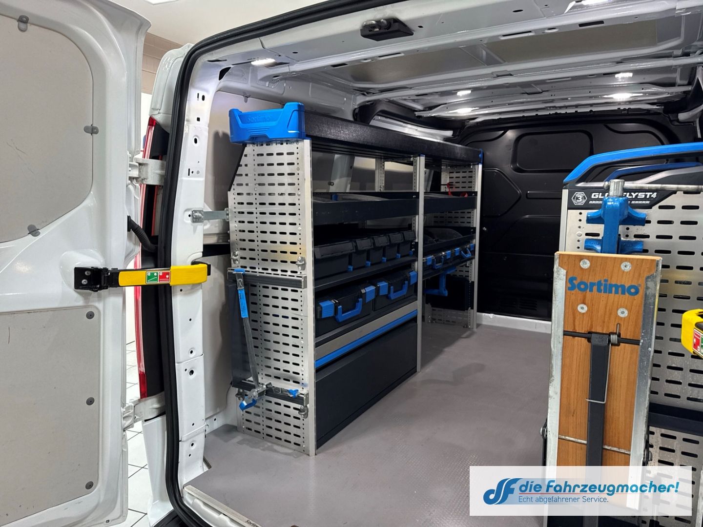 Fahrzeugabbildung Ford Transit Custom Kasten 280 L1 Trend WERKSTATT Tem