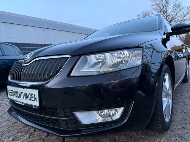 Skoda Octavia 2.0TDI Combi Klima Navi Shz Pdc 8xAlu