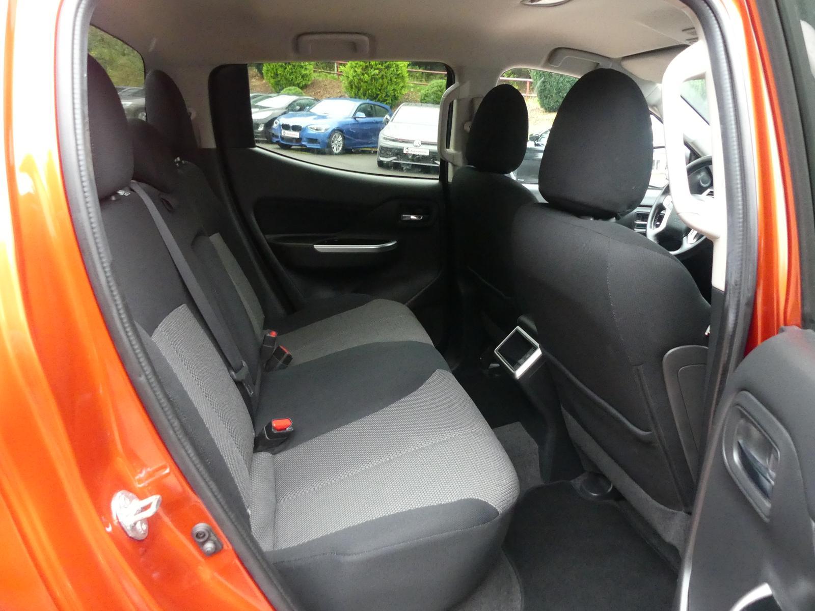 Mitsubishi L200*DoKa*4WD*Klima*Sitzhzg*LED*Kam*AHK
