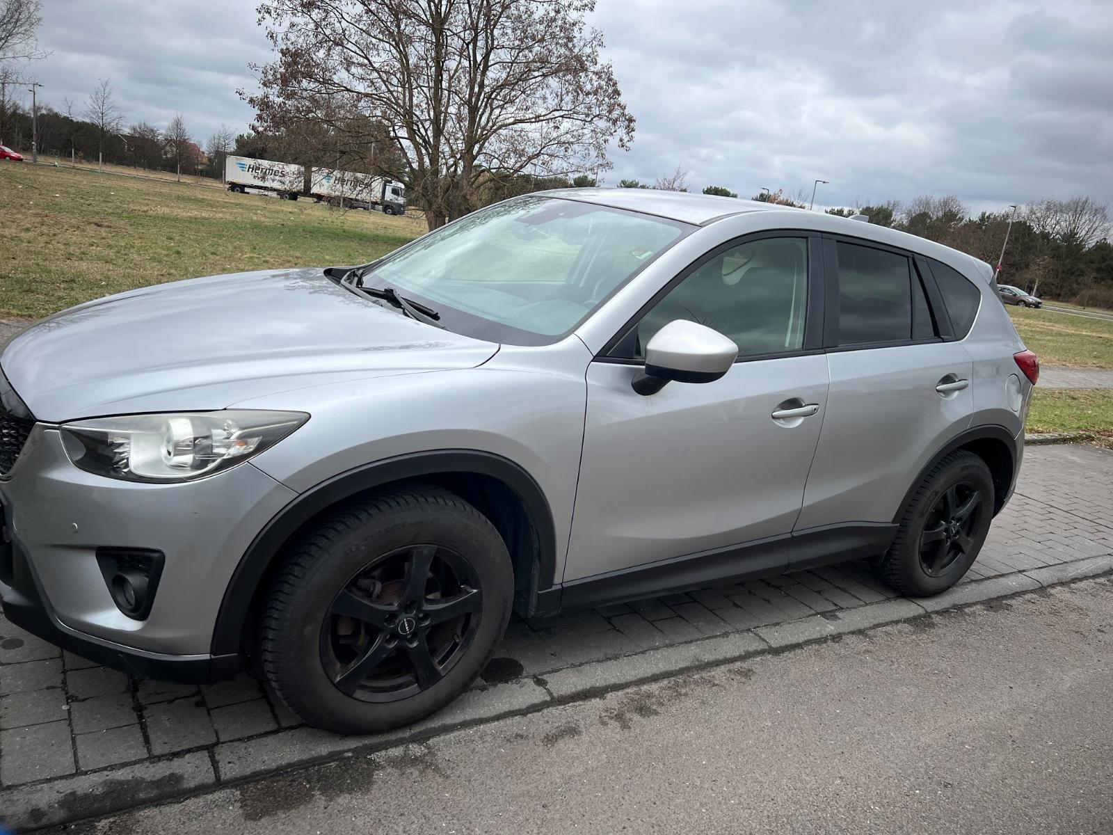 Mazda CX-5 2012 — interior