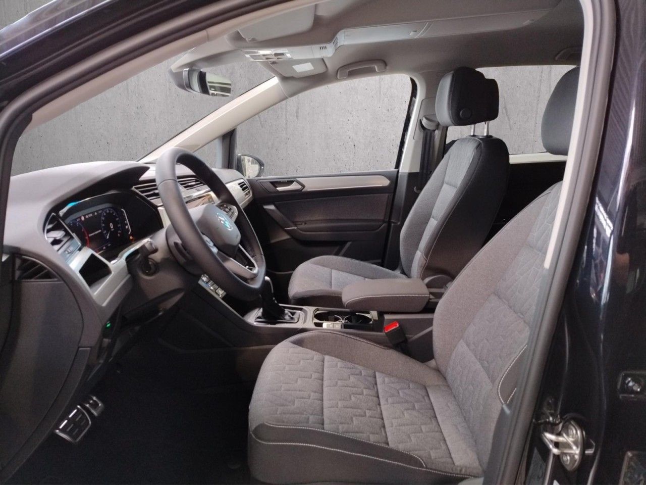 Touran MOVE 1.5 TSI DSG Klima Navi