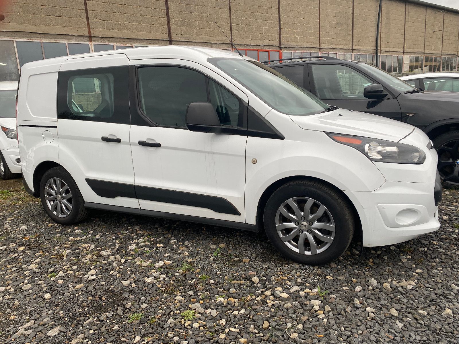 Fahrzeugabbildung Ford Transit Connect*Navi, Klima, PDC, Kamera, 1 Hand