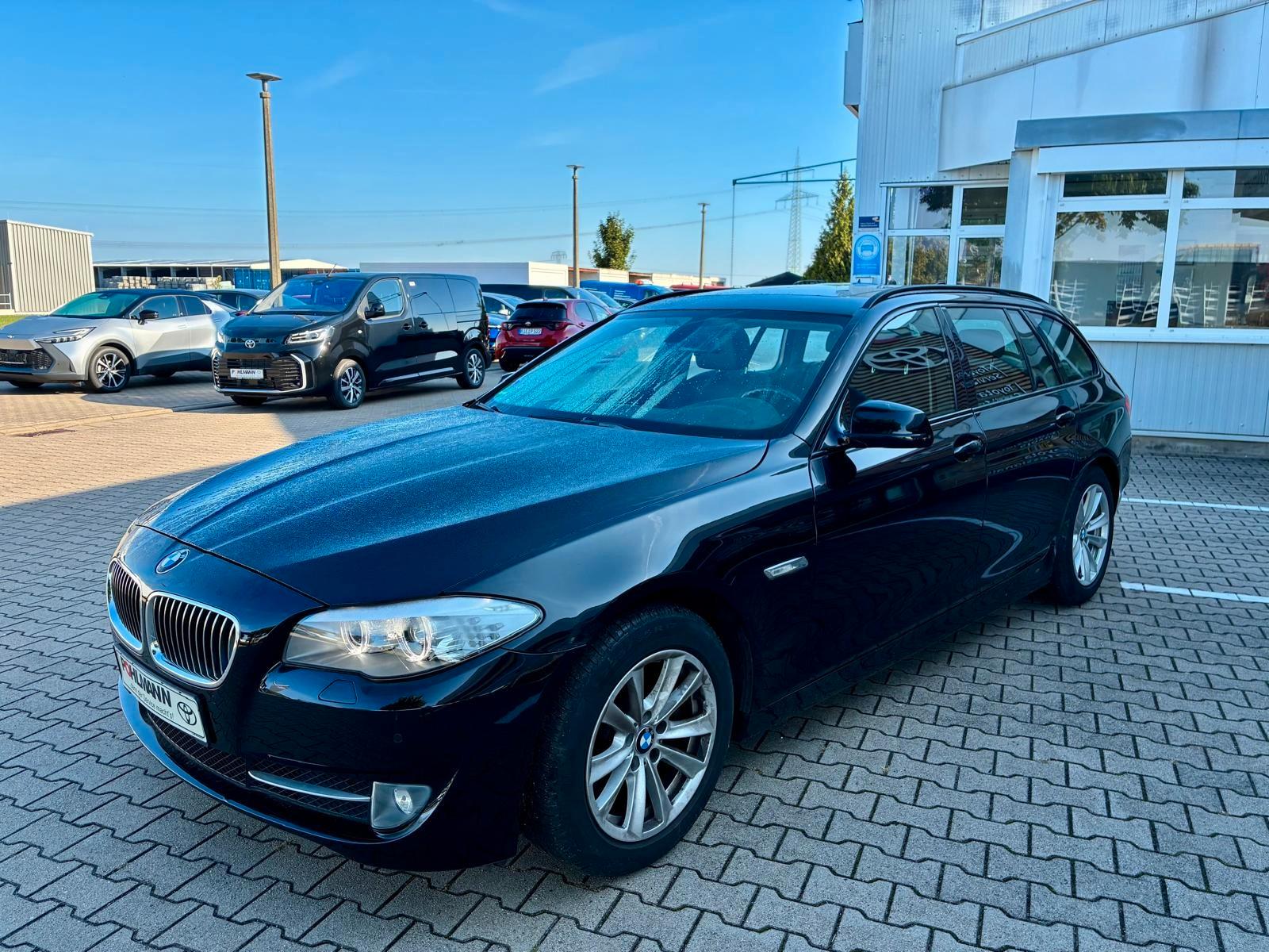 BMW 523 I TOURING PANO-DACH*LEDER*XENON*SH*PDC | 204 ch | BVM | LEDERSITZE | XENON-LICHT | TOIT PANORAMIQUE