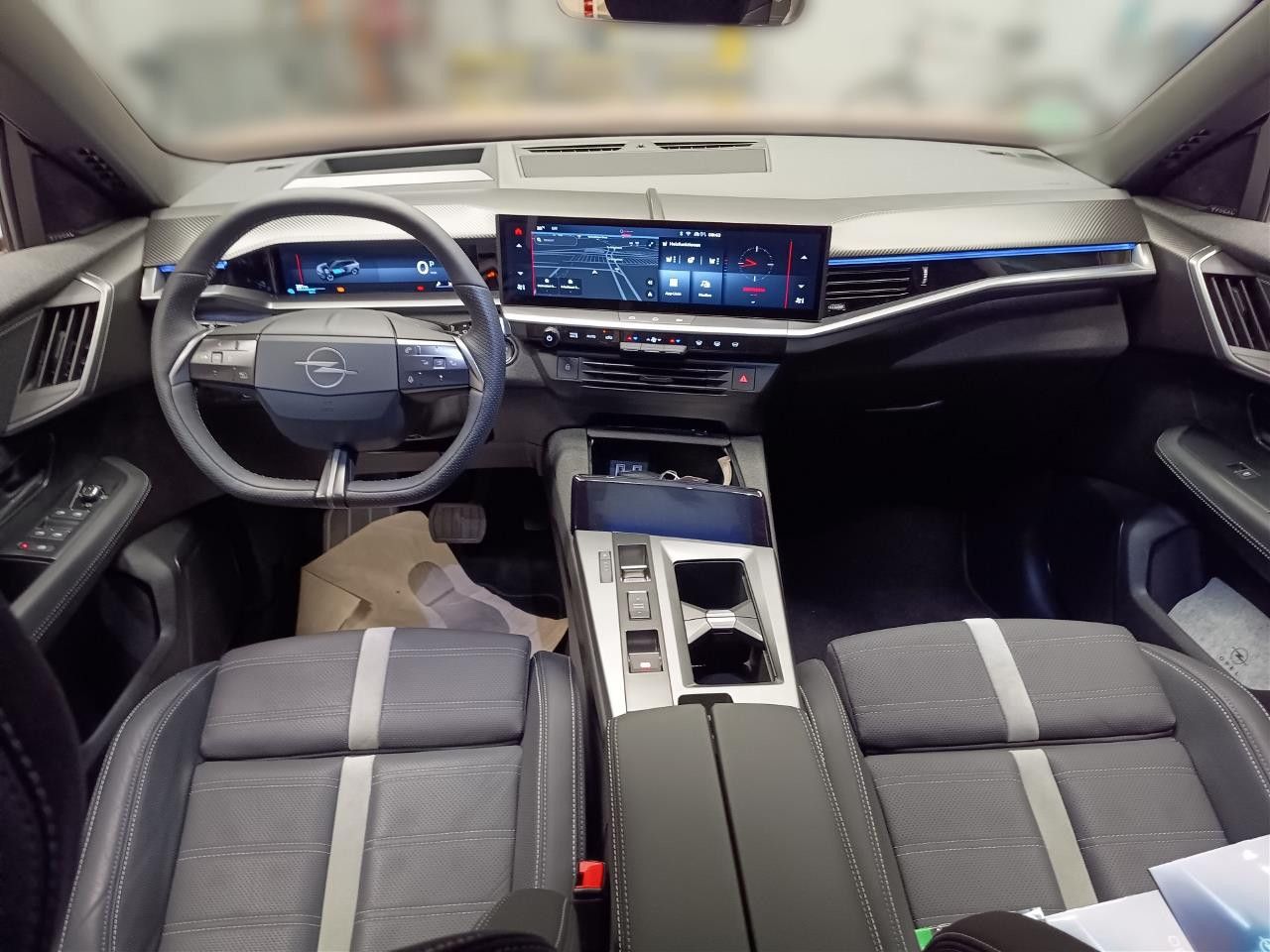 Fahrzeugabbildung Opel Grandland Electric GS 157KW AT