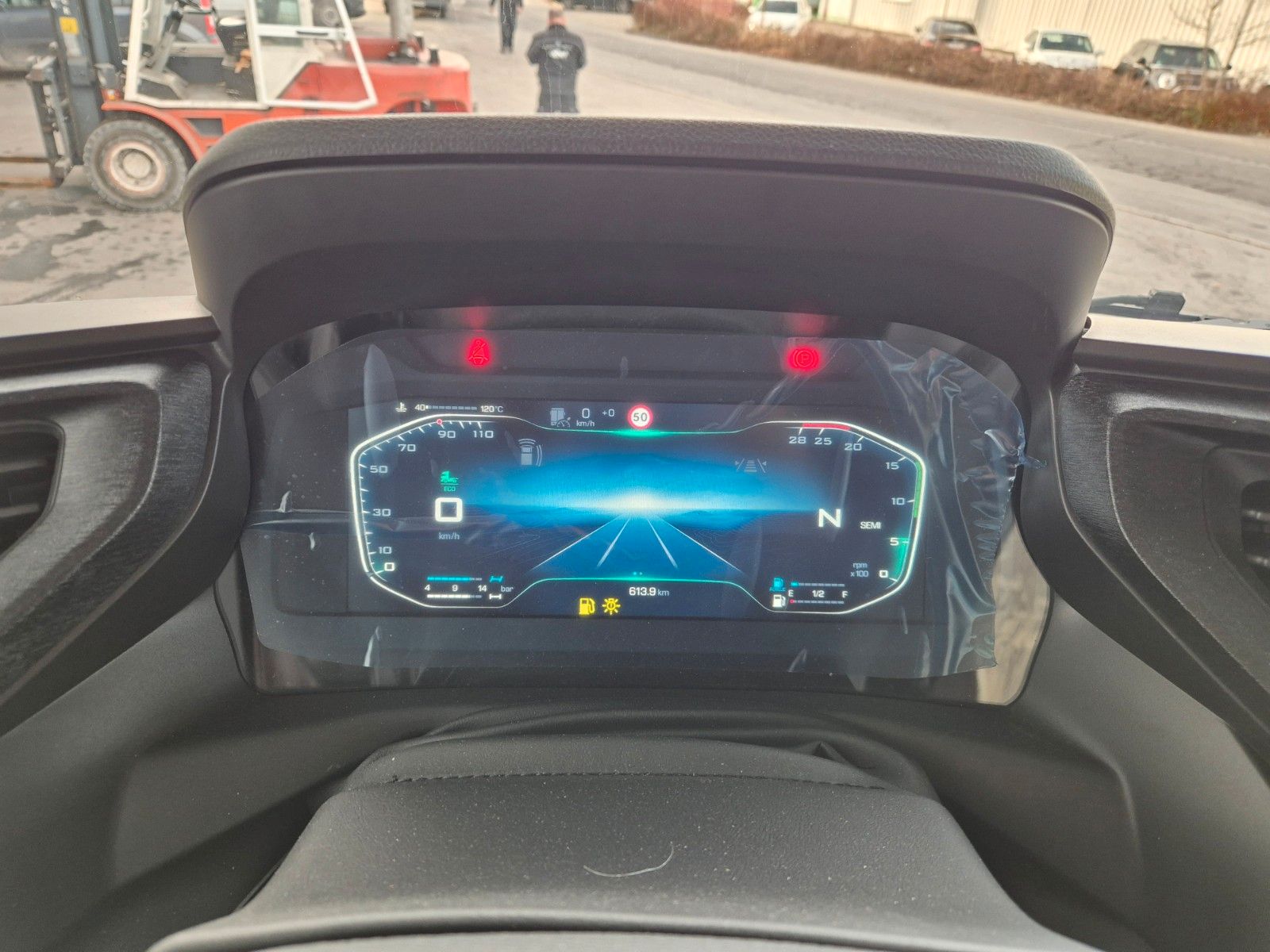 Fahrzeugabbildung Iveco S-Way AS260S50Y/FS CM 6x2 BDF