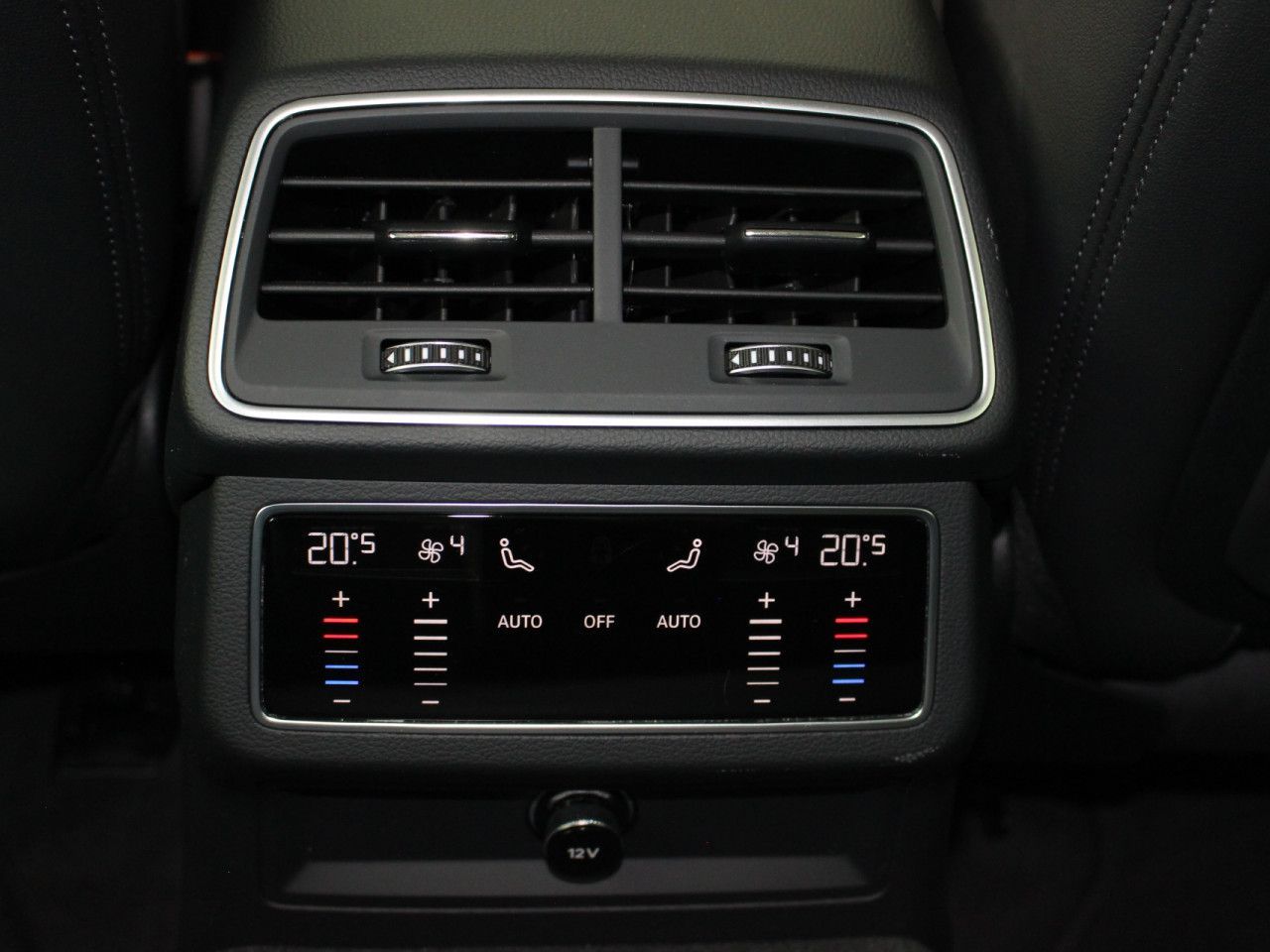 Fahrzeugabbildung Audi A6 Avant 45 TFSI design ACC/Leder/RFK/LED
