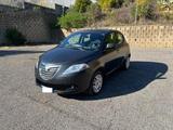 Lancia Ypsilon 5 Porte Ypsilon 1.2 8vColorazione - Lancia Ypsilon mit Schiebedach