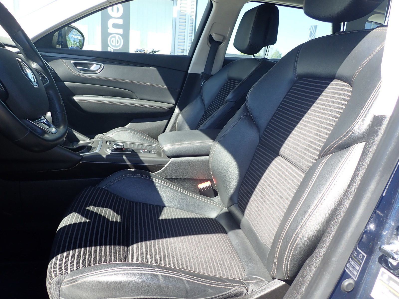 Fahrzeugabbildung Renault Talisman Grandtour Limited TCe 225 EDC