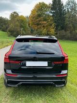 Volvo XC60 B5 B AWD Plus Black Edition  - Volvo XC60: Plus Black Edition