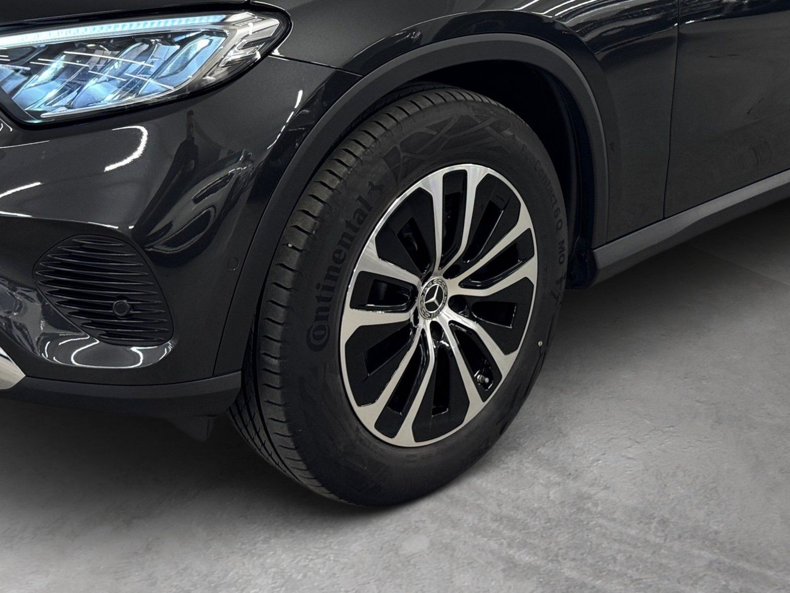 Fahrzeugabbildung Mercedes-Benz GLC 200 4M Avantgarde*STDHZG*AHK*360°*LED*Totwi*