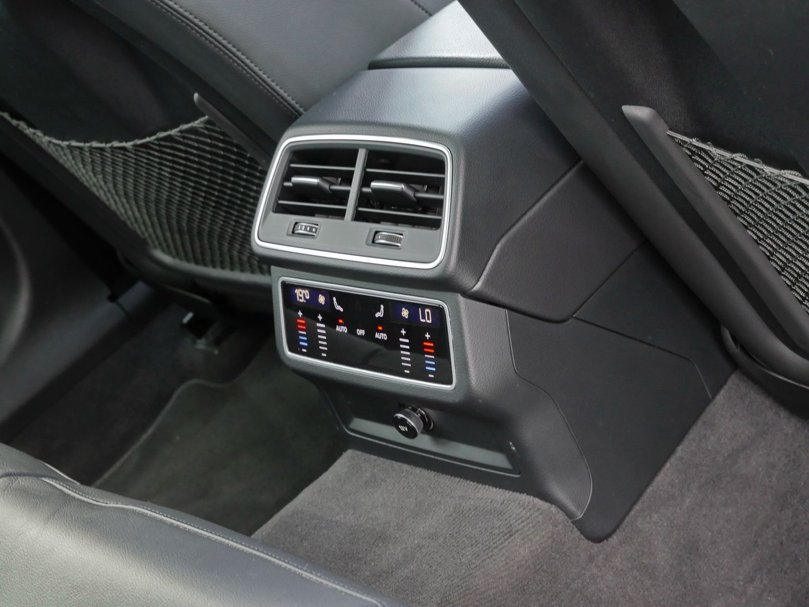 Audi A6 - Bild 17
