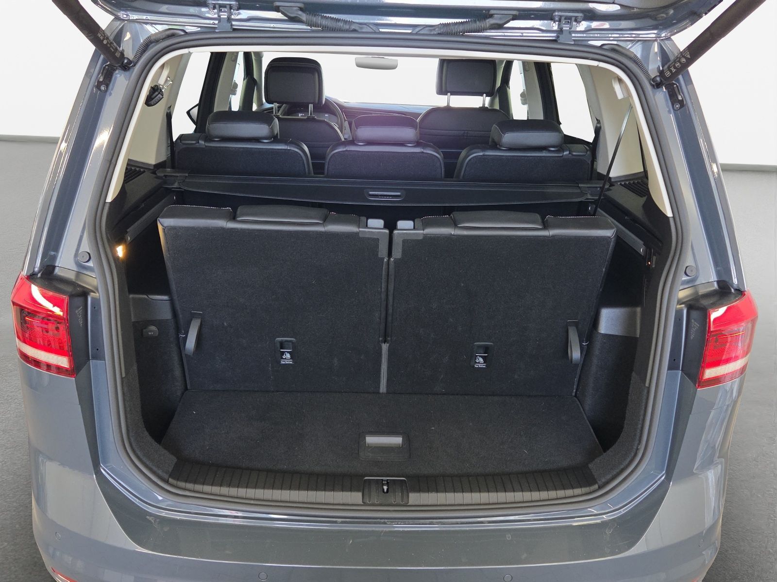 Volkswagen Touran - Bild 12