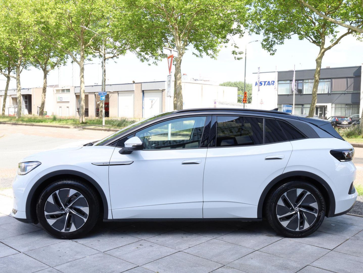 Volkswagen ID.4 GTX 4Motion 77 kWh 220KW | SOH 100% | panor imagem 2