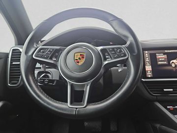 Porsche Cayenne - 12