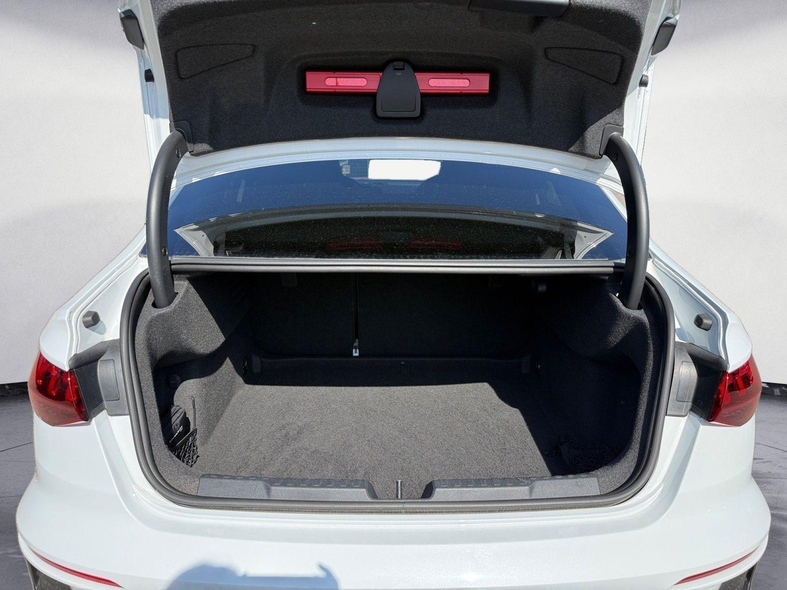 Audi S3 Limousine quattro Navi Kamera Virtual Assist, миниатюра 15