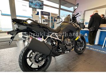 Suzuki V Strom 800