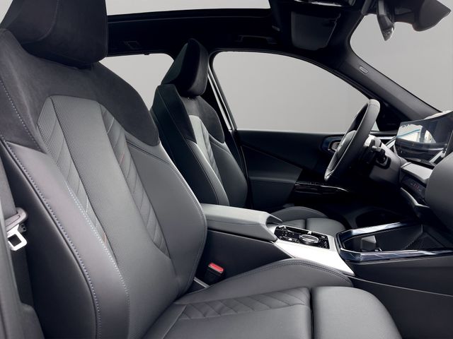 Foto Nummer 11: BMW 3 30e xDrive