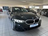 BMW 320 i Limousine Standheizung LED el Sitze Standh - BMW 320 mit Benzin-Antrieb: Leder, Standheizung