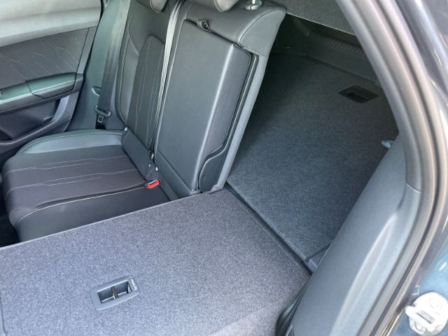 Fahrzeugabbildung CUPRA Formentor 1.5eTSI Autom. AHK, Navi, Sitzheizung,