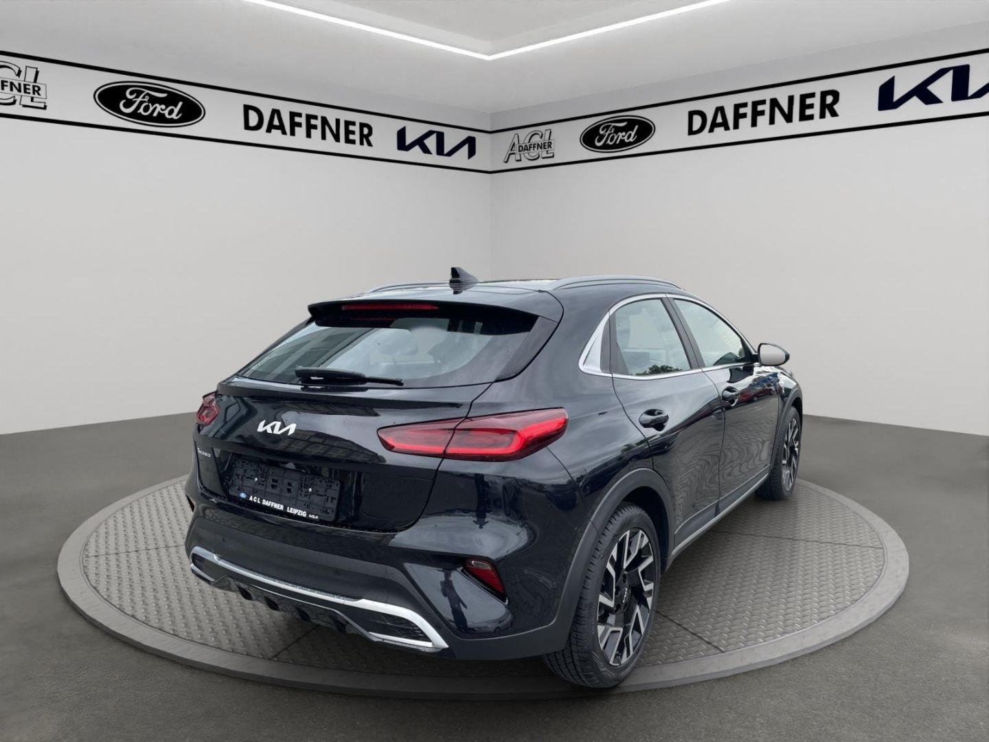 Fahrzeugabbildung Kia XCeed Vision Navi Klima DAB SHZ LED Tempomat