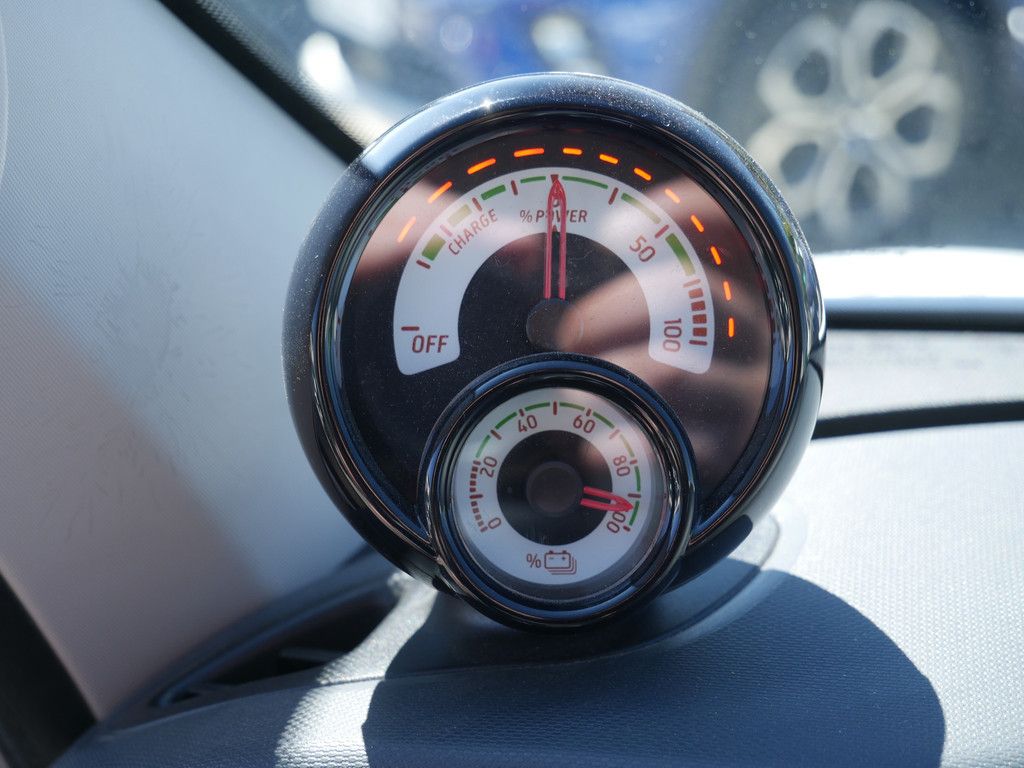 Fahrzeugabbildung Smart EQ forfour KLIMAAUTOMATIK