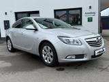 Opel Insignia A Lim. Design Edition Xenon PDC SITZH - Opel Insignia: De