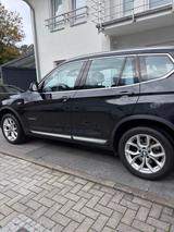 BMW X3 2.0D. HUD*Pano*Garantie*8-fach Bereifung - BMW X3 mit Diesel-Antrieb: 3.0