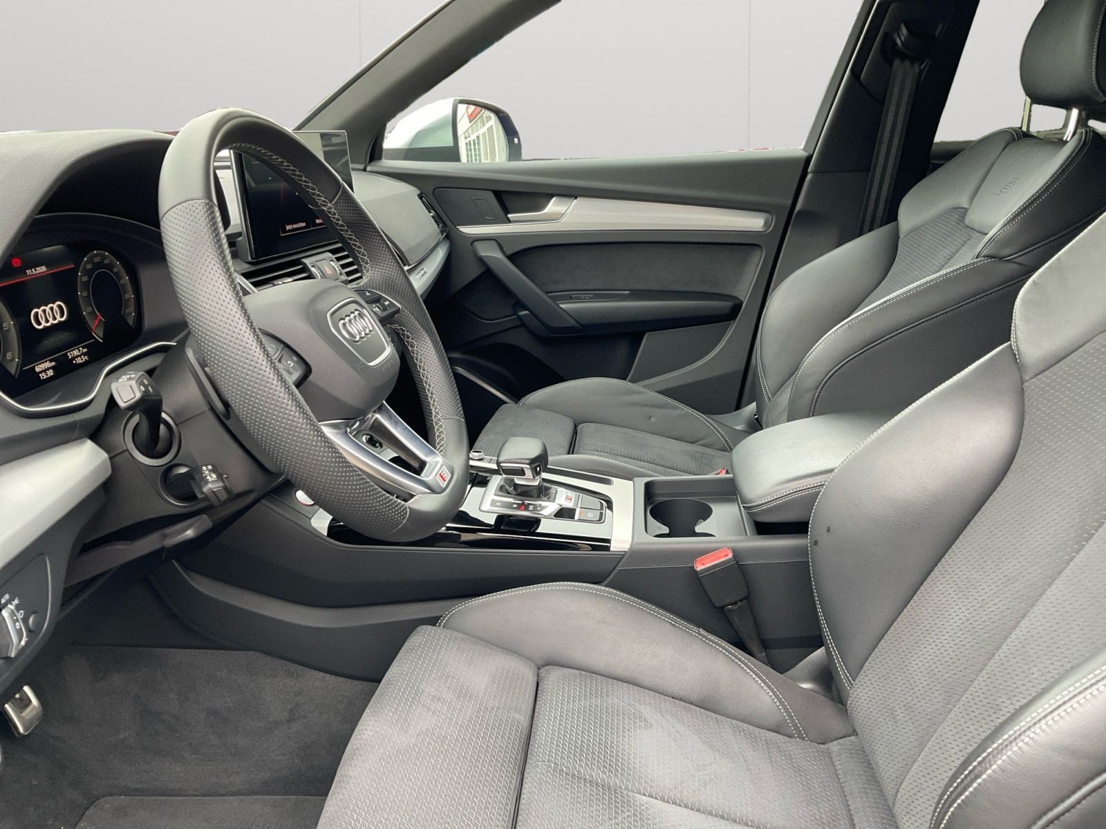 Audi SQ5 - Bild 10