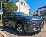 Hyundai E-Kona Trend 64kWh|Garantie07/29|SOH97%|ServiceN - mit Elektro-Antrieb: mit Klimaanlage, Garantie
