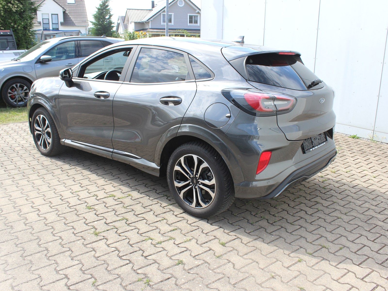 Fahrzeugabbildung Ford Puma ST-Line X 1,0 EcoBoost Mild Hybrid