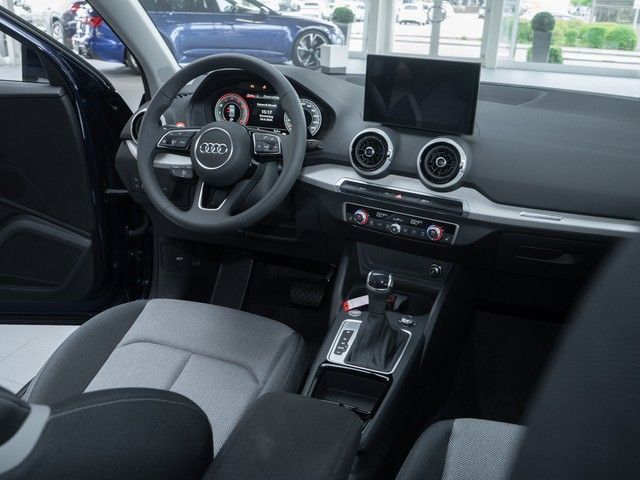 Q2 advanced 35 TFSI MATRIX+RFK+AHK