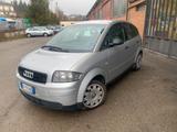 Audi audi A2 - 1.4 TDI Top- viene consegnata con moto - Audi A2 mit Diesel-Antrieb: Limousine