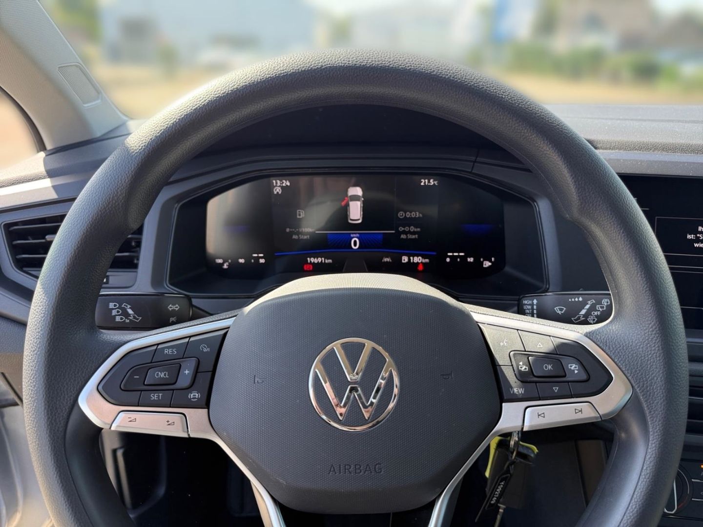 Fahrzeugabbildung Volkswagen Taigo Basis (CS1)(08.2021- )