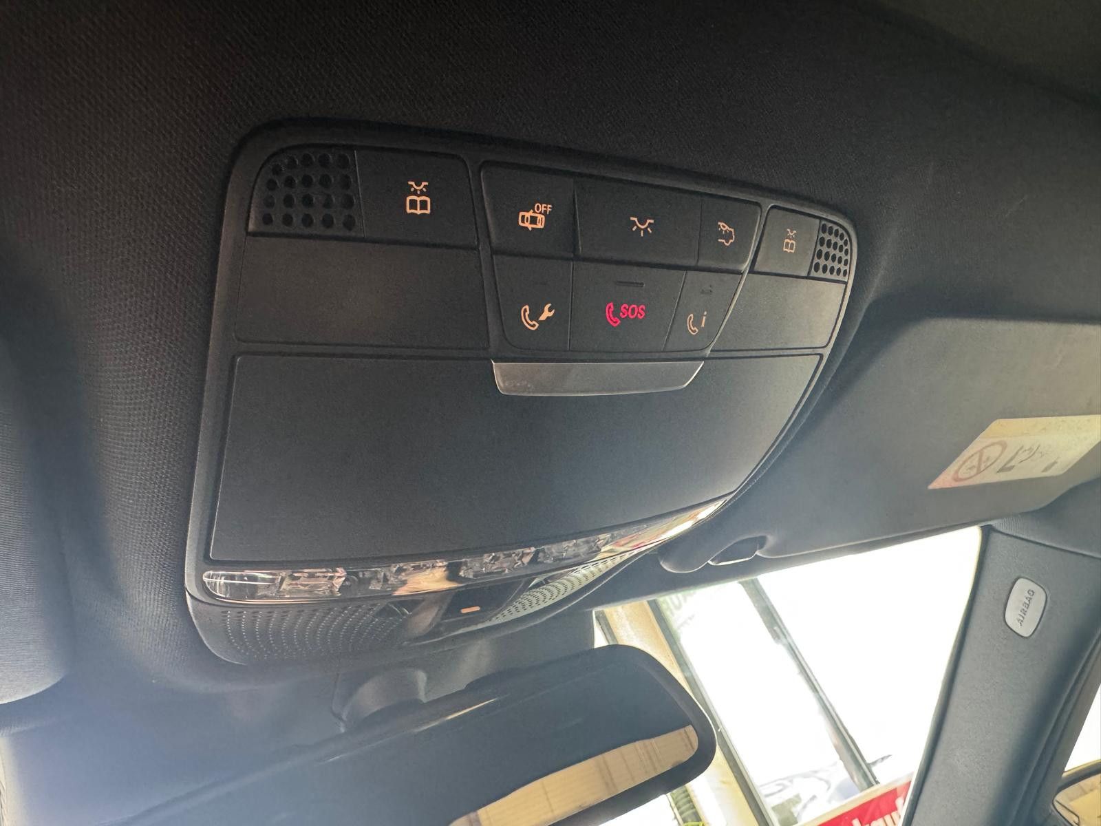 Fahrzeugabbildung Mercedes-Benz C 300 T-Modell/AMG LINE/PANORAMA/NAVI/BURMESTER
