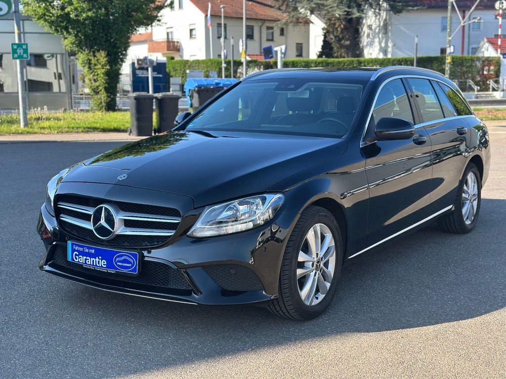 Image of Mercedes-Benz C 220