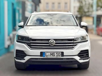 Volkswagen Touareg - 4