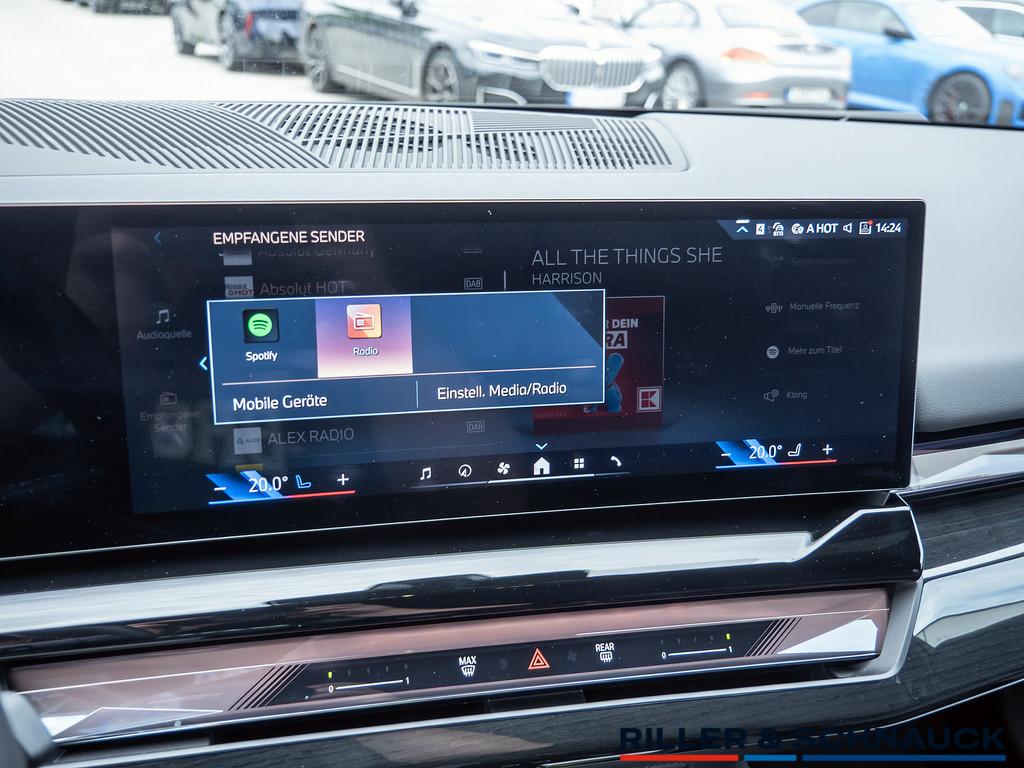BMW 530e Touring M-Sport Pro HUD SITZBELÜFTUNG 360°