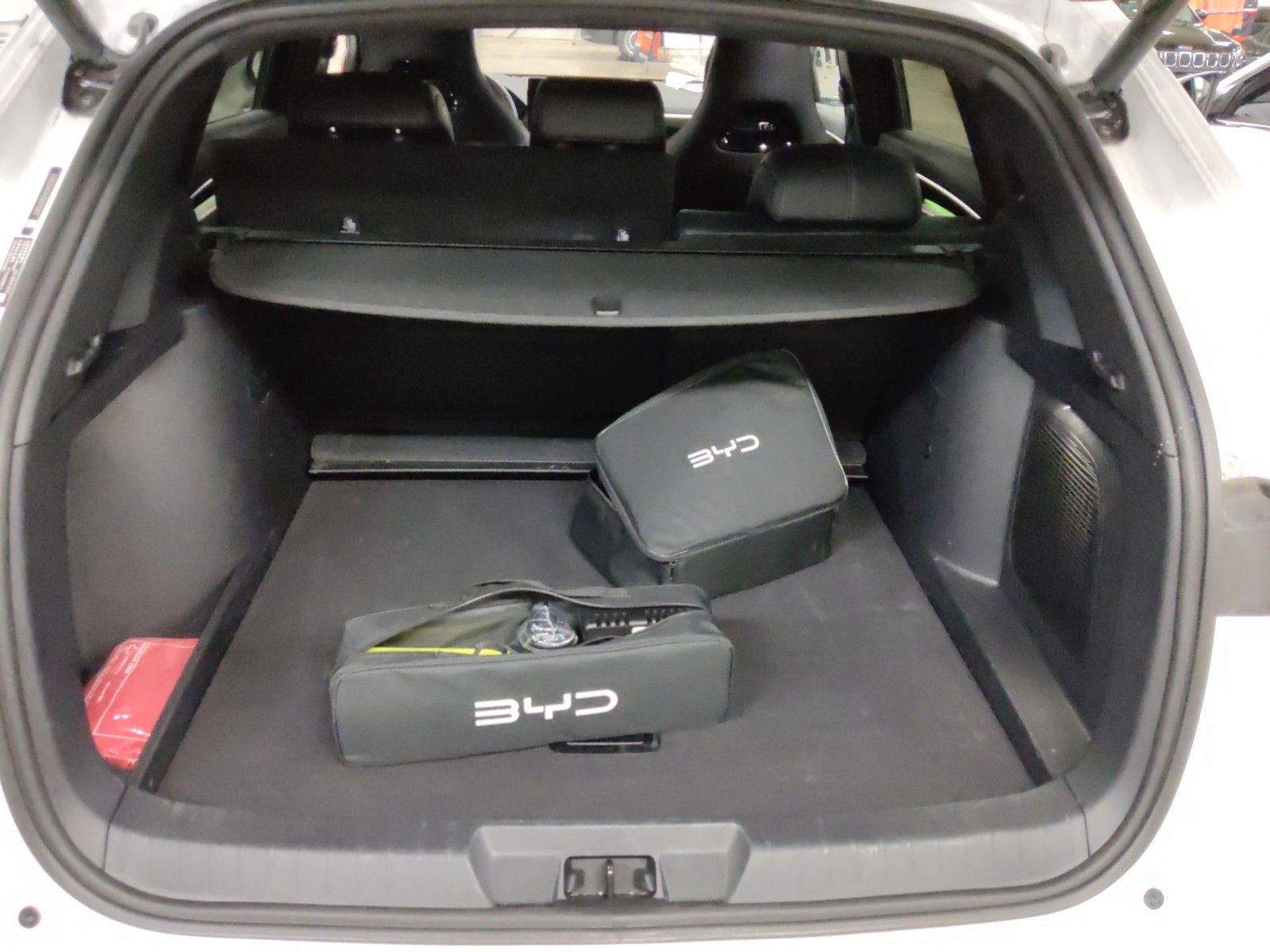 BYD SEAL U